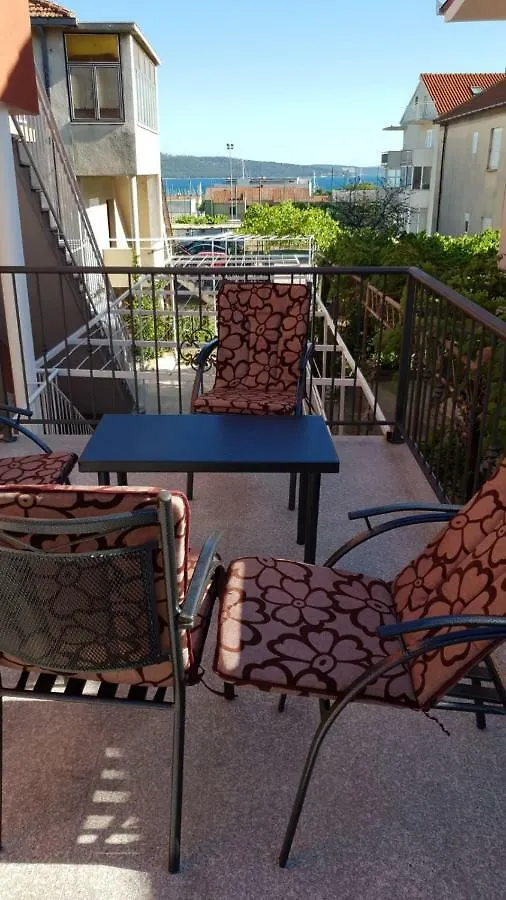 Deluxe Apartment Nika Kaštela
